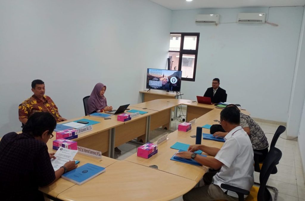 Information Systems Doctoral Seminar Examination Results at Diponegoro University Postgraduate School