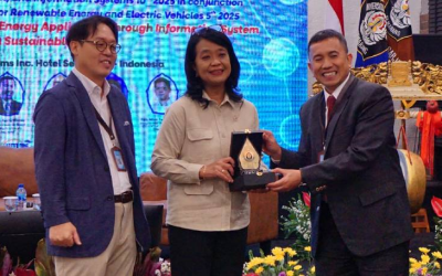 Diponegoro University’s Graduate School Holds Icenis, Deputy Minister of Public Works Emphasizes Development of Environmentally Friendly Energy